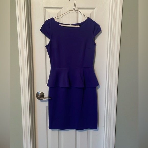 Apt. 9 Dresses & Skirts - Apt. 9 purple ruffle waist peplum dress.